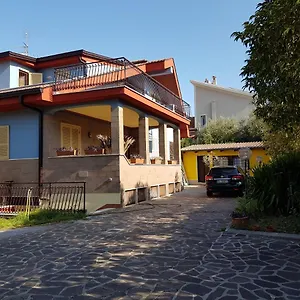 La Casa Degli Artisti E Del Coworking Roma